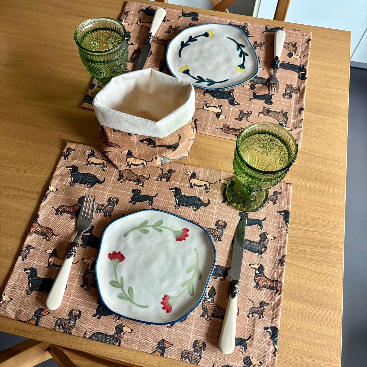 Mantel resinado Perritos