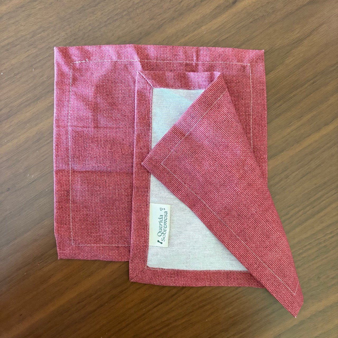 Pack de 2 servilletas básicas Tinto